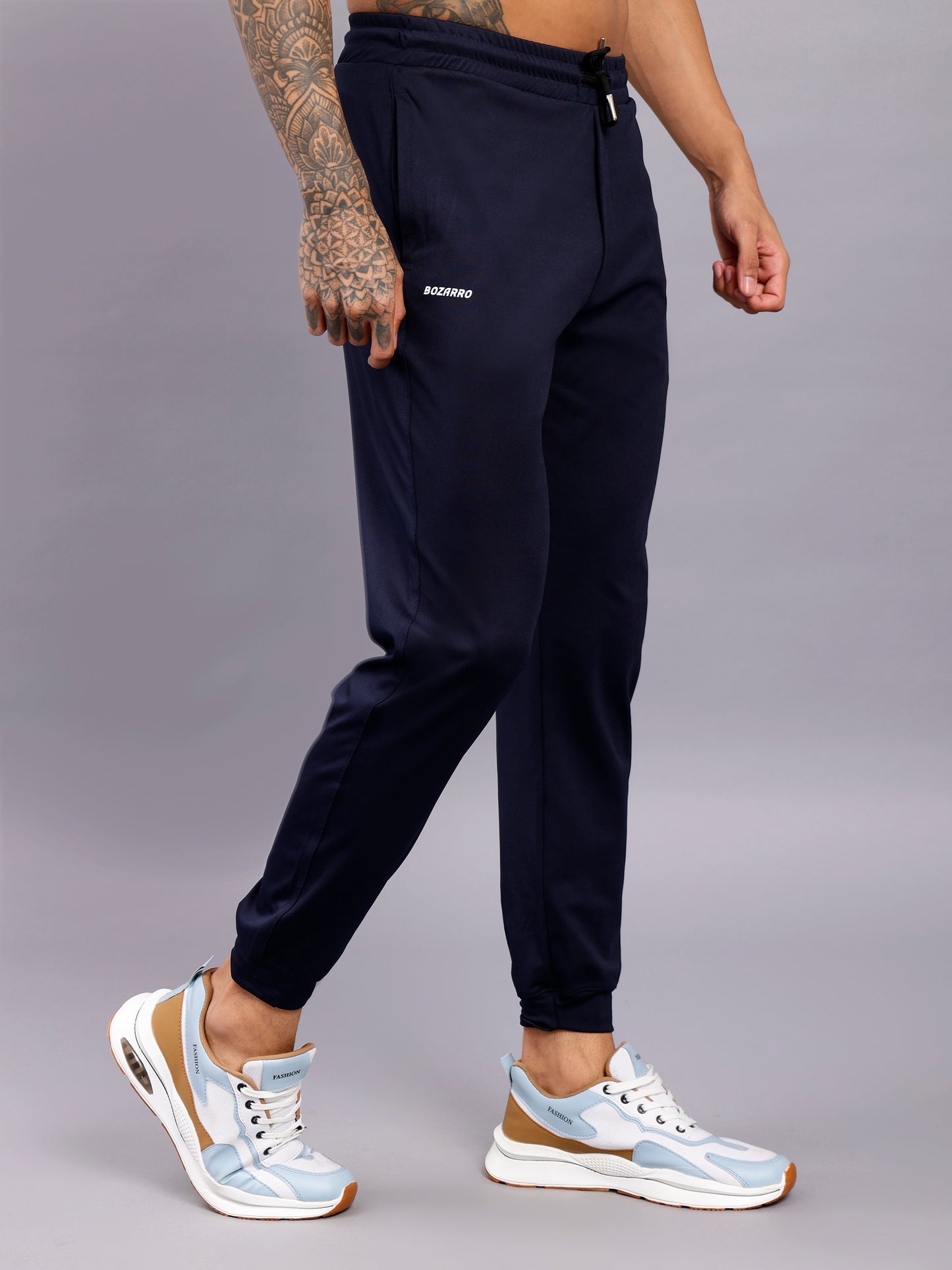 Slim fit track pants with side pockets with fresh treatment - Blue