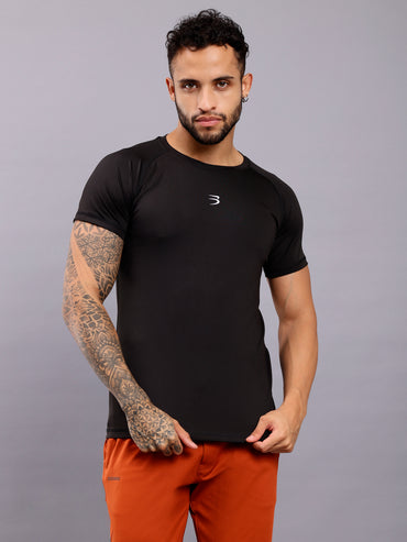 Round neck half sleeve activewear tshirt-Black