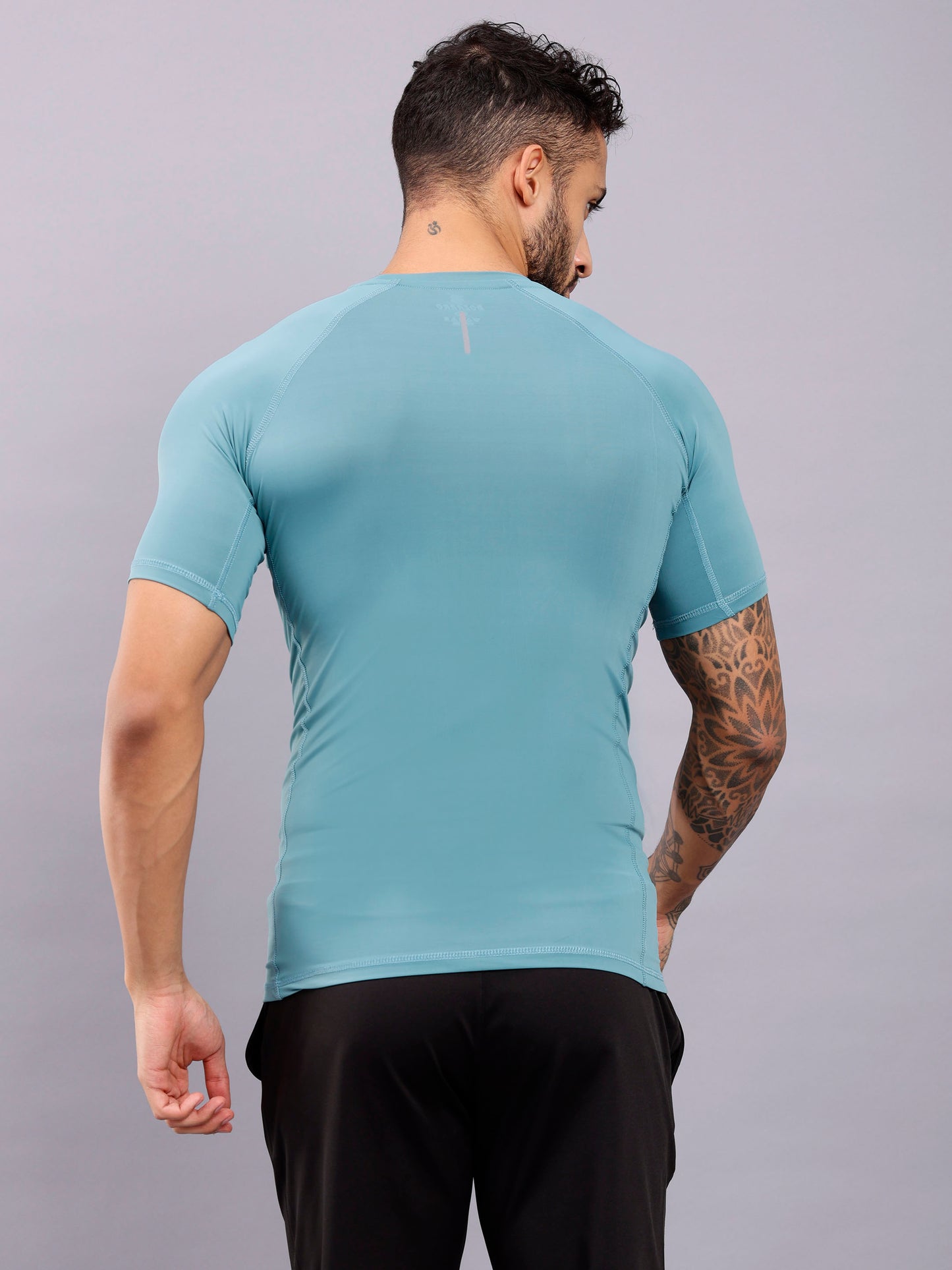 Round neck Compression half sleeve tshirt- Ice blue
