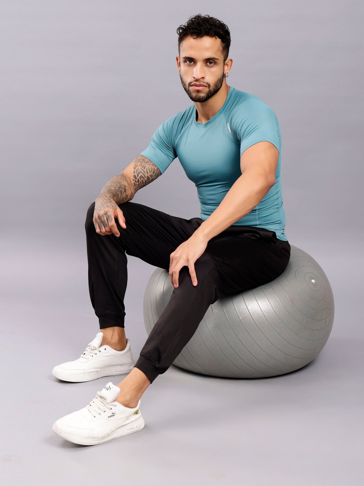 Round neck Compression half sleeve tshirt- Ice blue